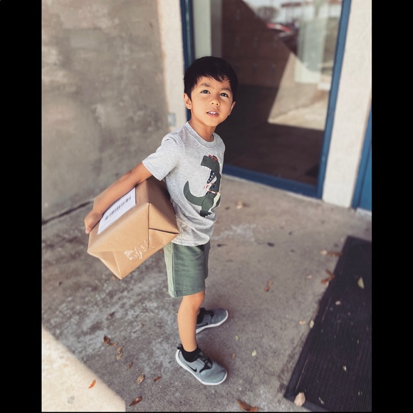 Posh Ambassador!! Melly - Picture 10 of 10